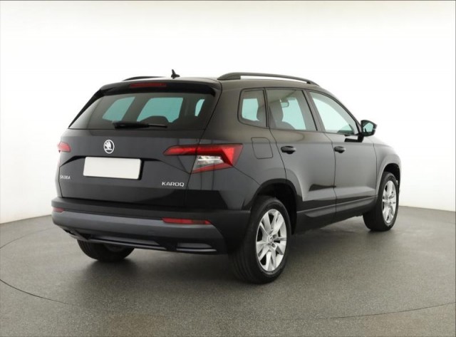 Škoda Karoq  1.0 TSI 