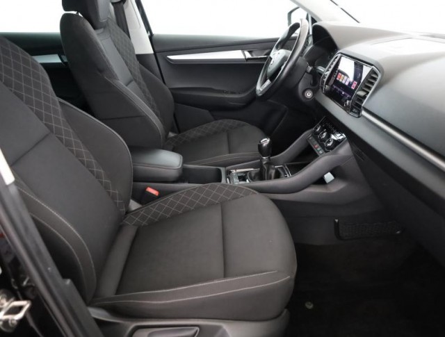 Škoda Karoq  1.0 TSI 