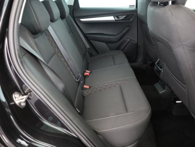 Škoda Karoq  1.0 TSI 