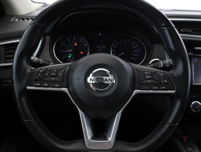 Nissan Qashqai  1.6 DIG-T 