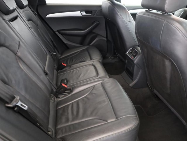 Audi Q5  3.0 TDI 