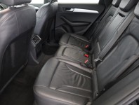 Audi Q5  3.0 TDI 