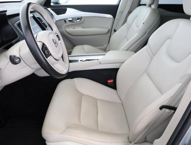Volvo XC90  D5 AWD 