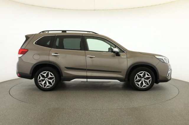 Subaru Forester  2.0 e-Boxer MHEV 