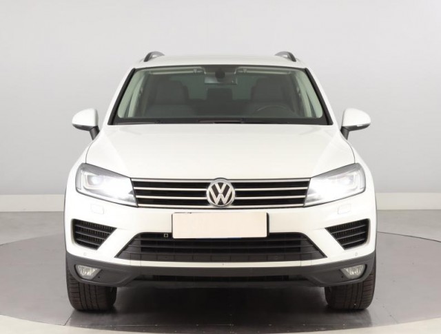 Volkswagen Touareg  3.0 TDI 