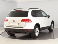 Volkswagen Touareg  3.0 TDI 