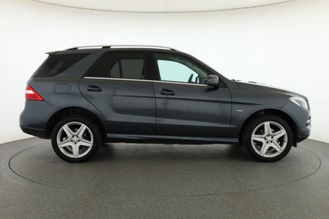Mercedes-Benz ML  ML 350 BlueTEC 