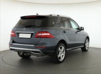 Mercedes-Benz ML  ML 350 BlueTEC 