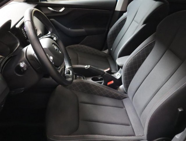 Škoda Kamiq  1.0 TSI Ambition Plus
