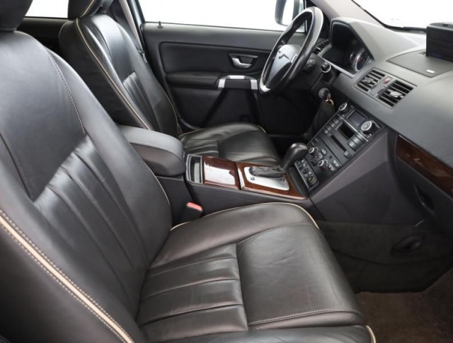 Volvo XC90  D5 