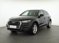 Audi Q5  2.0 TDI S line
