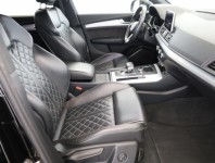Audi Q5  2.0 TDI S line
