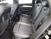 Audi Q5  2.0 TDI S line