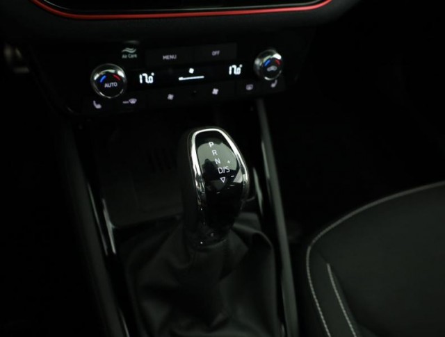 Škoda Kamiq  1.5 TSI Monte Carlo