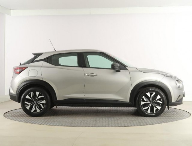 Nissan Juke  1.0 DIG-T 