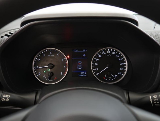 Nissan Juke  1.0 DIG-T 