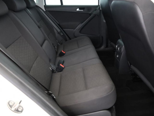 Volkswagen Tiguan  2.0 TDI 