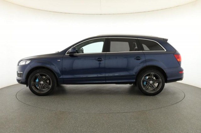 Audi Q7  4.2 FSI S-Line