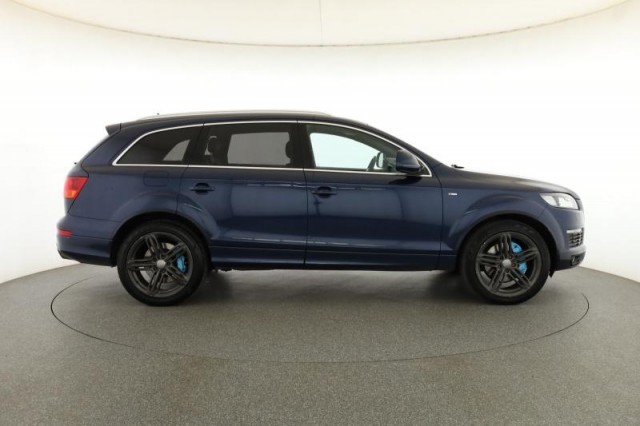 Audi Q7  4.2 FSI S-Line