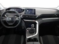 Peugeot 3008  1.2 PureTech Active Pack