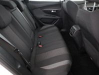 Peugeot 3008  1.2 PureTech Active Pack