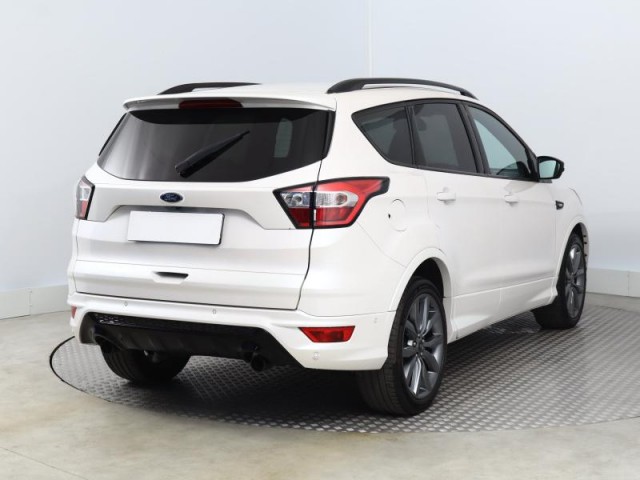 Ford Kuga  2.0 TDCi ST-Line