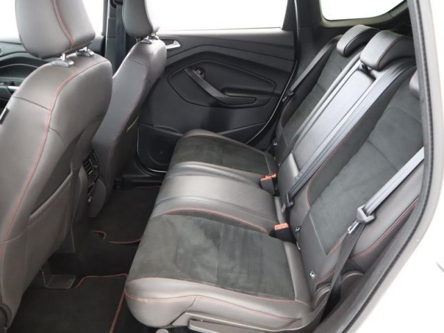 Ford Kuga  2.0 TDCi ST-Line