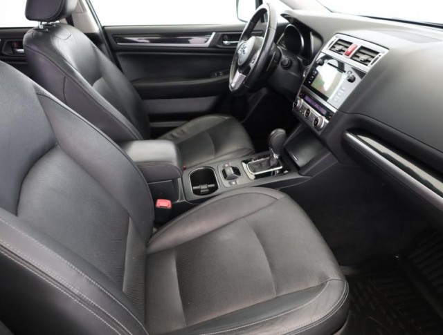 Subaru Outback  2.0 D 