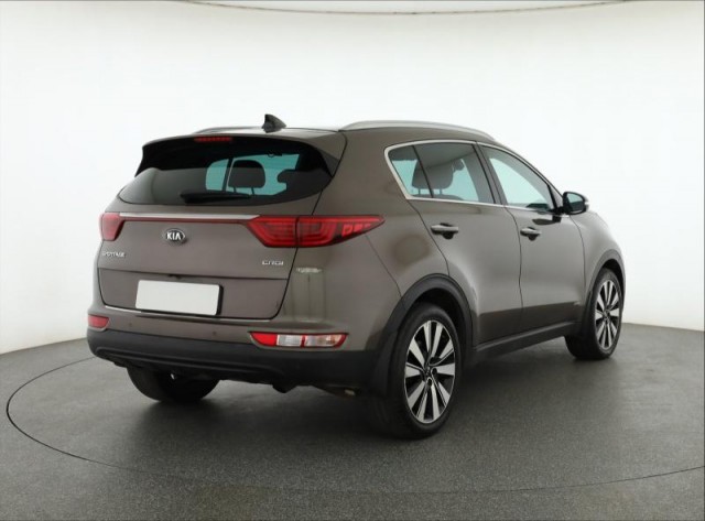 Kia Sportage  2.0 CRDi 