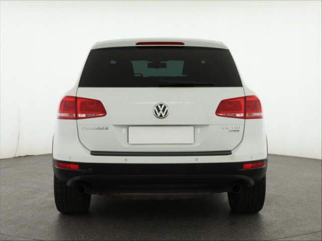Volkswagen Touareg  3.0 TDI 