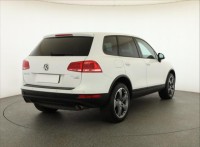 Volkswagen Touareg  3.0 TDI 