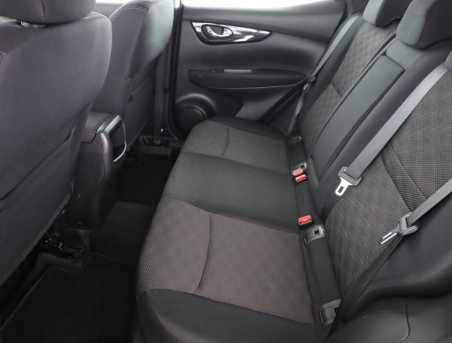 Nissan Qashqai  1.2 DIG-T 