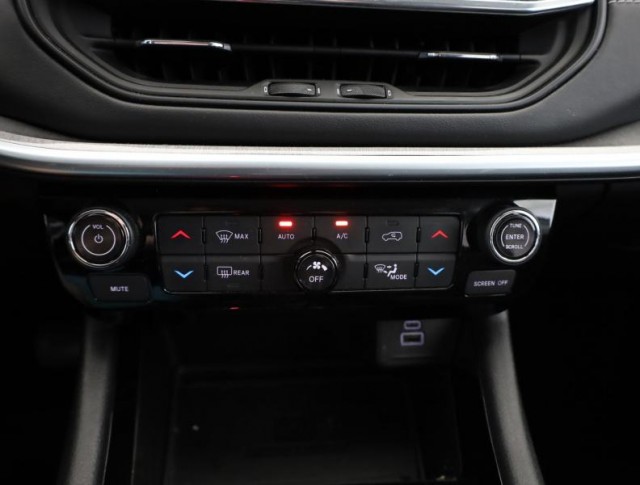 Jeep Compass  1.5 Turbo e-Hybrid 