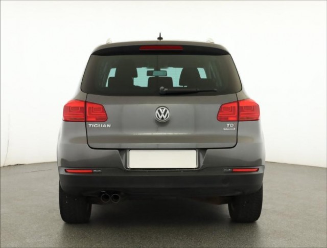 Volkswagen Tiguan  2.0 TDI 