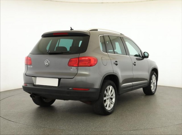 Volkswagen Tiguan  2.0 TDI 
