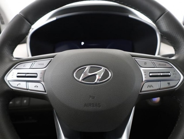 Hyundai Santa Fe  2.2 CRDi 