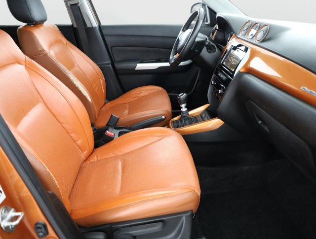 Suzuki Vitara  1.6 DDiS Premium