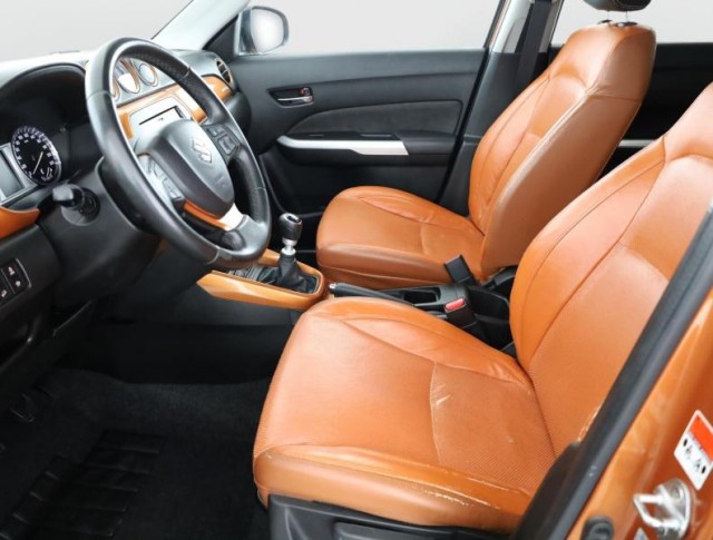 Suzuki Vitara  1.6 DDiS Premium