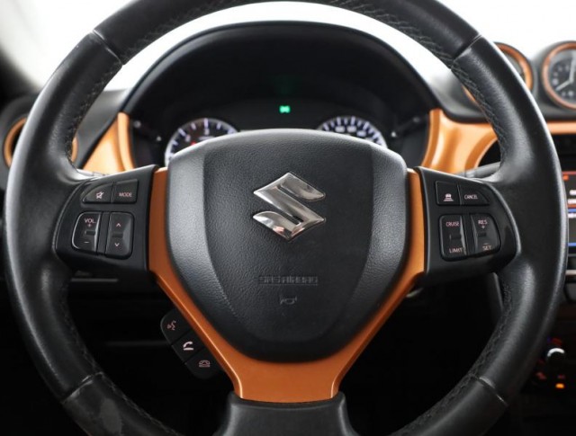 Suzuki Vitara  1.6 DDiS Premium