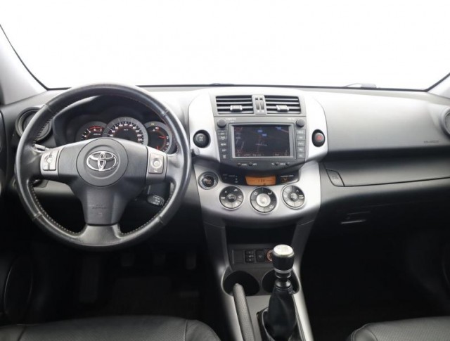 Toyota RAV 4  2.2 D-CAT 