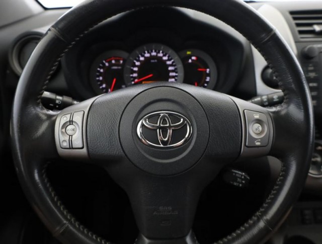 Toyota RAV 4  2.2 D-CAT 
