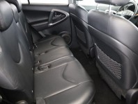 Toyota RAV 4  2.2 D-CAT 