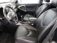 Toyota RAV 4  2.2 D-CAT 