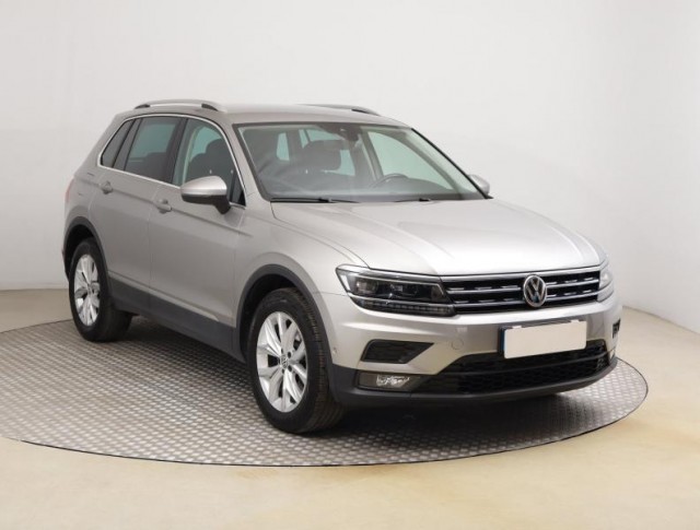 Volkswagen Tiguan  2.0 TSI Elegance