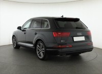 Audi Q7  3.0 TDI S-Line