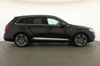 Audi Q7  3.0 TDI S-Line