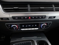 Audi Q7  3.0 TDI S-Line