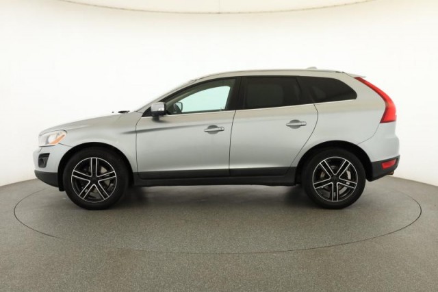 Volvo XC60  2.4 D 
