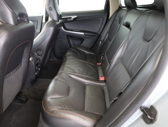Volvo XC60  2.4 D 