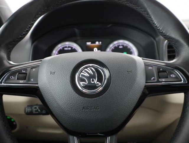 Škoda Karoq  1.5 TSI Style Plus